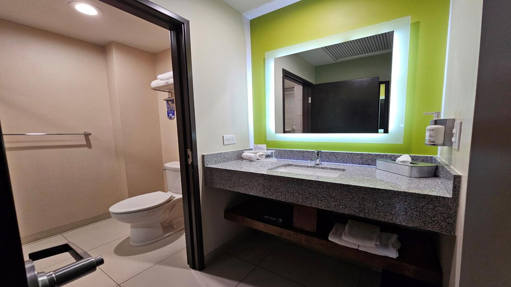 Holiday Inn Express & Suites Mexicali By Ihg Zewnętrze zdjęcie